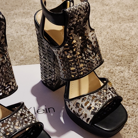 Calvin Klein - Vallin Snake Black And White Heel Wedges - Picture 9 of 12